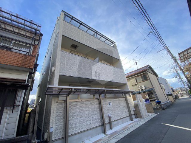 クリエオーレ吉田の外観