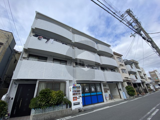 富士マンションの外観