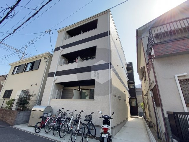 ノイヴェル長瀬の外観