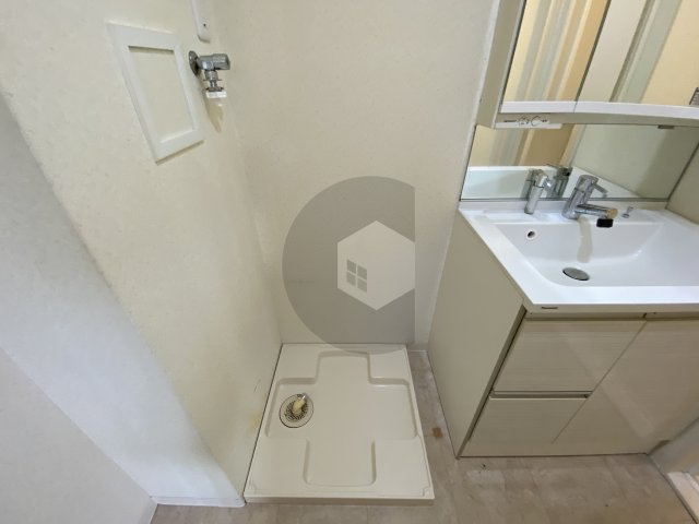 東大阪市小阪２丁目のハイツのその他