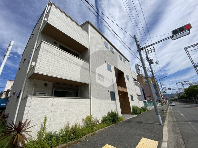 東大阪市小阪２丁目のハイツの外観