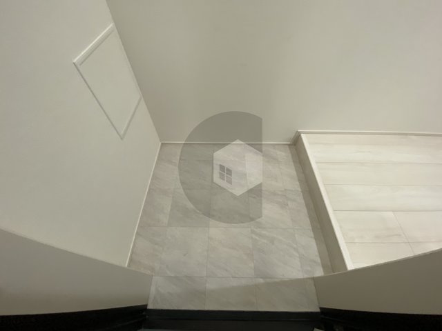 フジパレス弥刀1番館の玄関