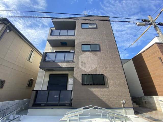 東大阪市花園西町１丁目のハイツの外観