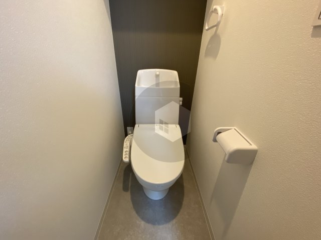 リブレメゾン俊徳道1のトイレ