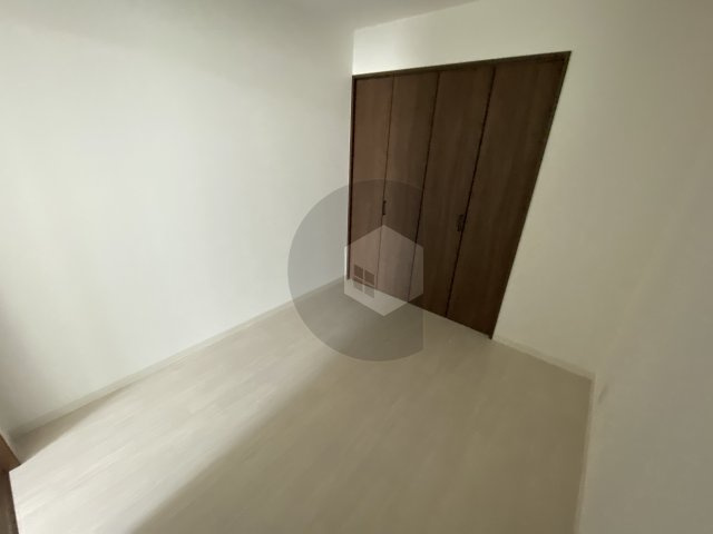 リブレメゾン俊徳道1の洋室