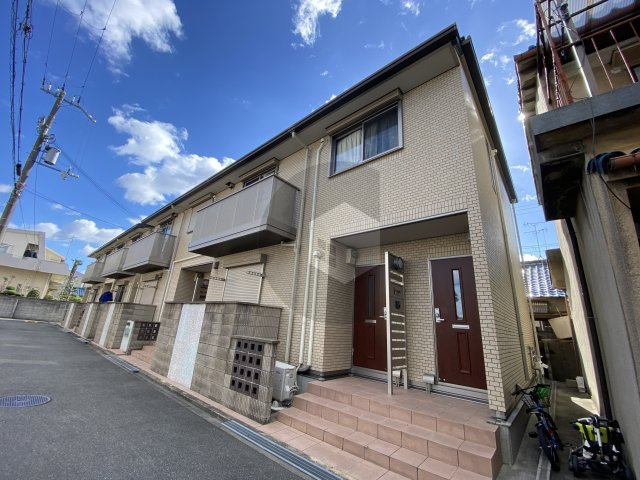 クレールコートBの外観