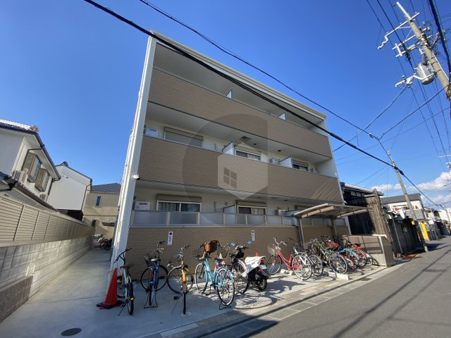 ロータス柏田本町の外観