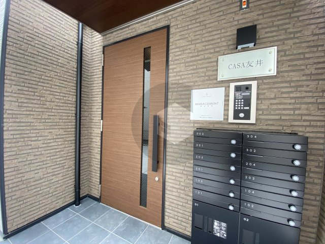 CASA友井のエントランス