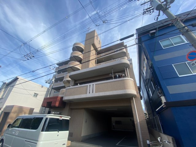 マンションリヴィエールの外観