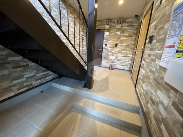 ドムスウエストのロビー