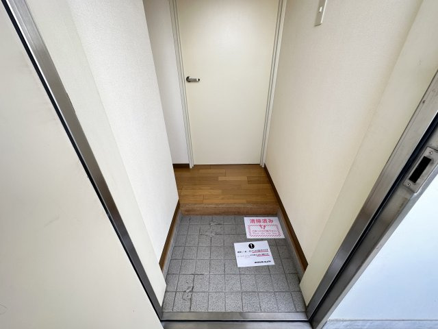 アスターハウス旭の玄関