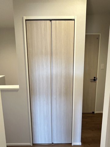 羽ノ浦町古庄大坪原建売住宅(太陽光発電6.750kW)の収納