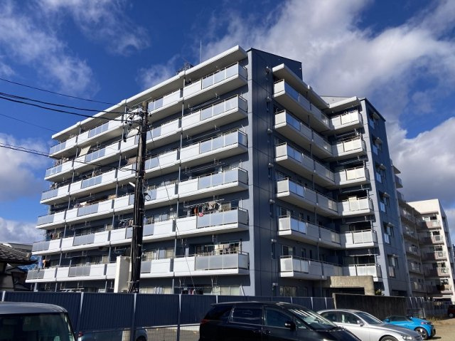 各務原市鵜沼各務原町２丁目の中古マンションの外観