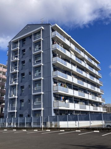 各務原市鵜沼各務原町２丁目の中古マンションの外観