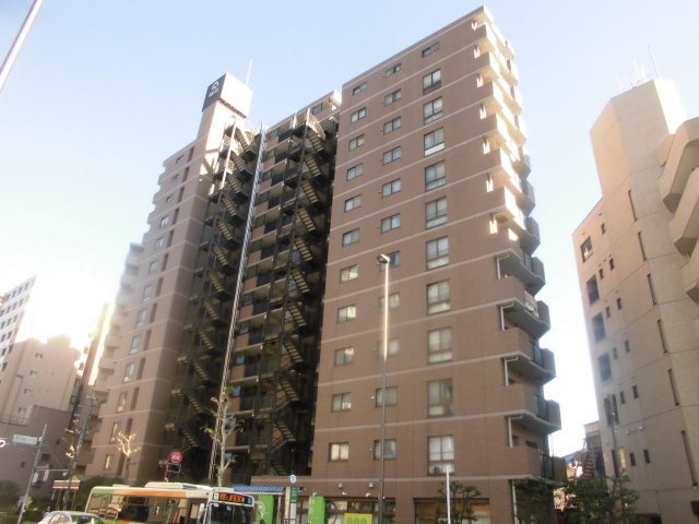 朝日シティパリオ東向島の外観