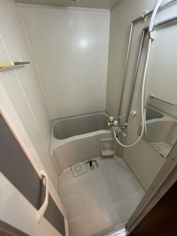 フォーエバーの浴室