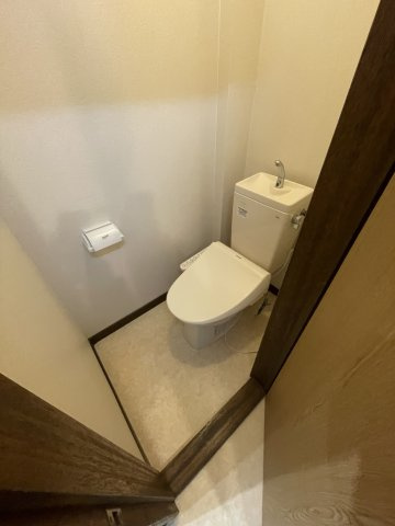 フォーエバーのトイレ