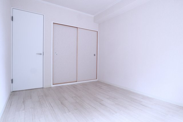 日宝アドニス塩屋の子供部屋