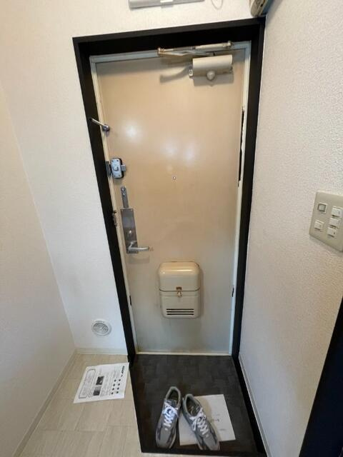 ReDEAL新小岩　の玄関