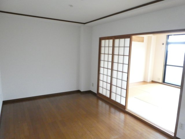 カワモヒルの収納