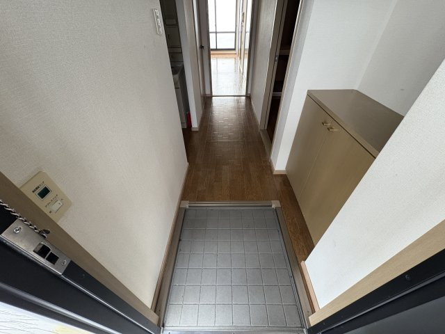 ピッケル末広の玄関