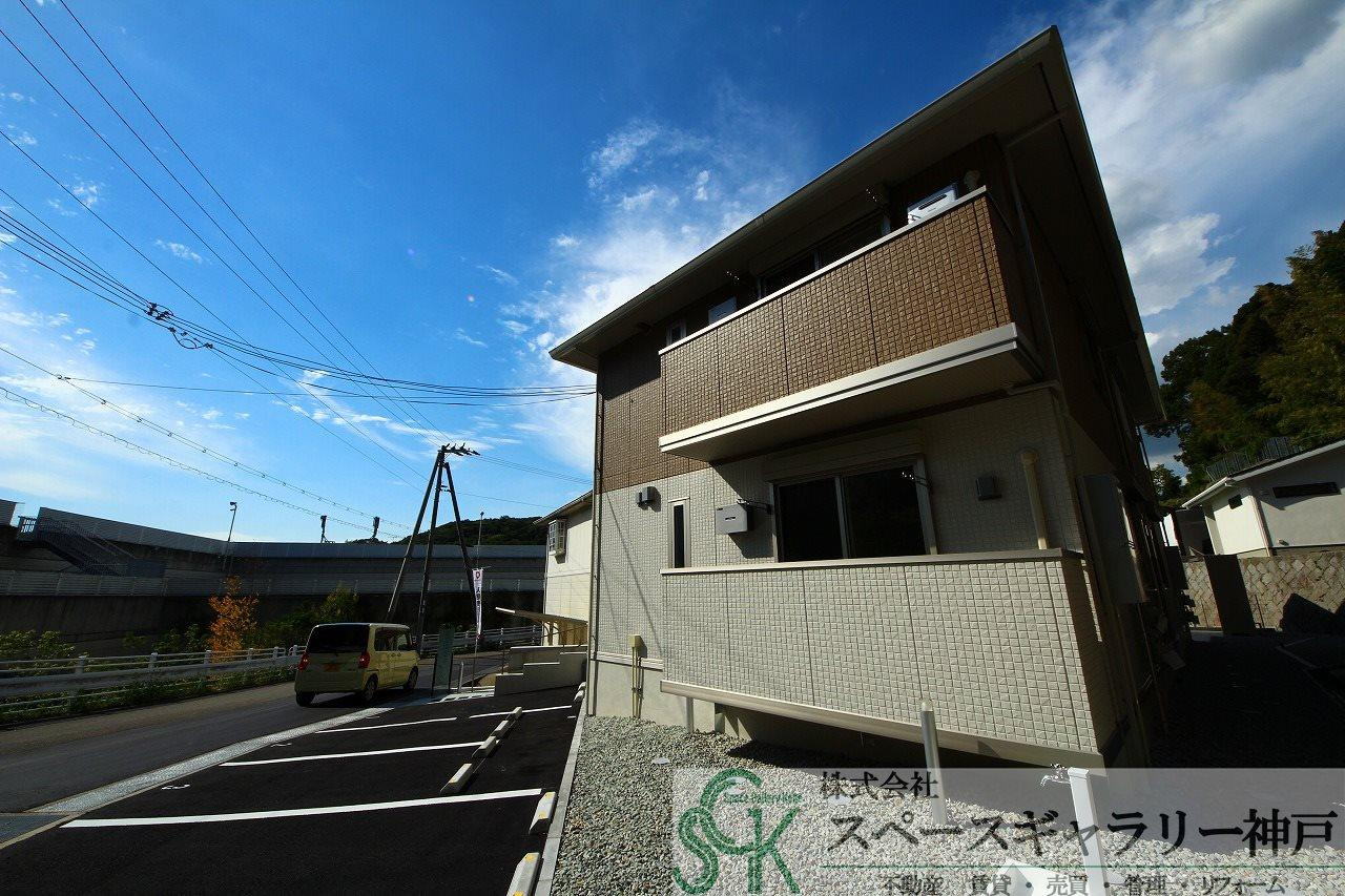 コリーナ　ヴィルトゥの外観パース