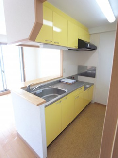 【キッチン】 | ヴェルドミールⅡ