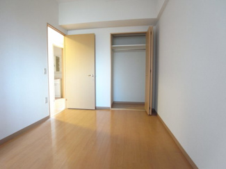 【洋室】 | ヴェルドミールⅡ