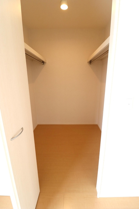 ラフィーネ下中野　Ｂの収納