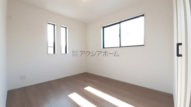 入間市扇台4丁目・全2棟　新築一戸建　1号棟　～収納豊富～の洋室|2階 洋室5.7帖