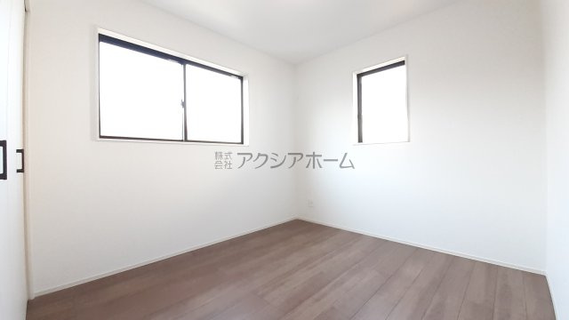 入間市扇台4丁目・全2棟　新築一戸建　1号棟　～収納豊富～の洋室|2階 洋室5.2帖