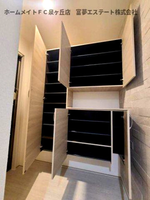 【玄関】 | パサログランデ上野芝