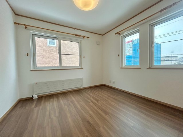 宮の森4条5丁目の洋室|洋室（2）！