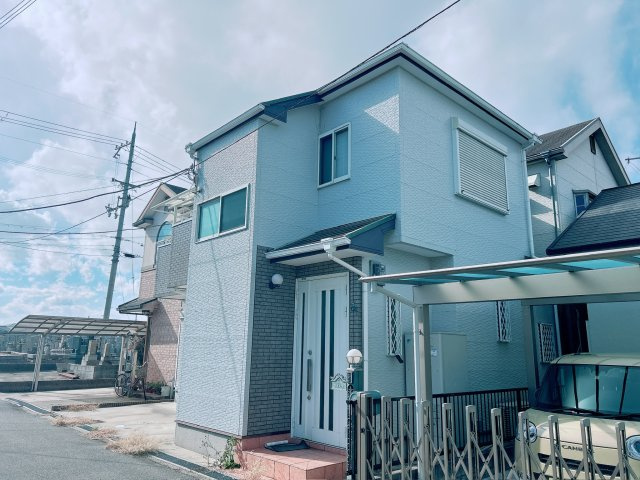 岸和田市下野町　平成15年築の外観