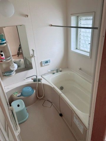 岸和田市下野町　平成15年築の浴室