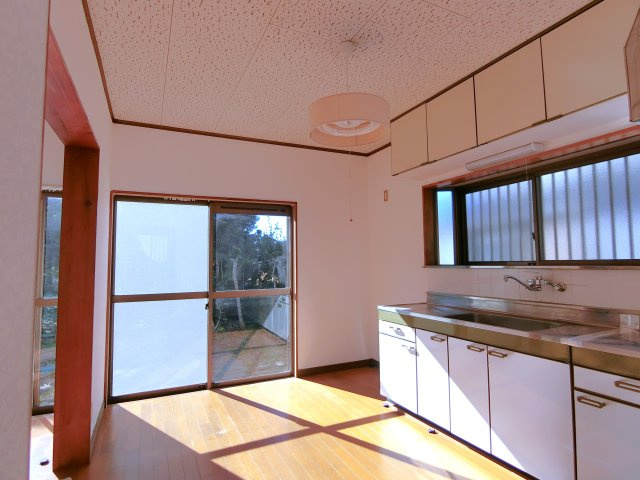 田中荒生K邸貸家のキッチン