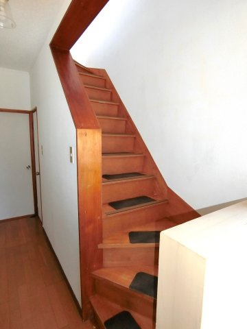 田中荒生K邸貸家の内装