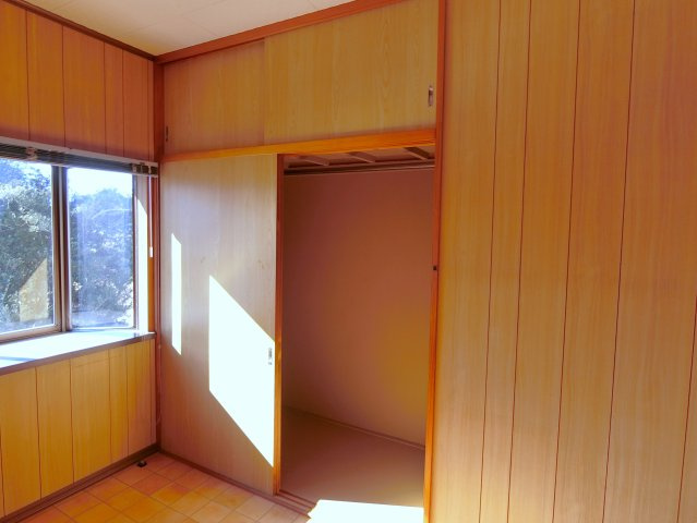 田中荒生K邸貸家の収納