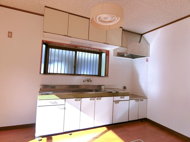 田中荒生K邸貸家のキッチン