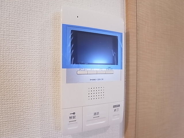 神戸市須磨区関守町２丁目のアパートのセキュリティ|TV付インターフォン