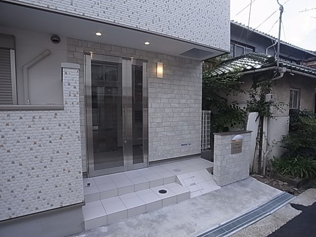 神戸市須磨区関守町２丁目のアパート