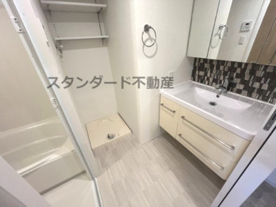 【洗面所】 | セレニテフラン梅田