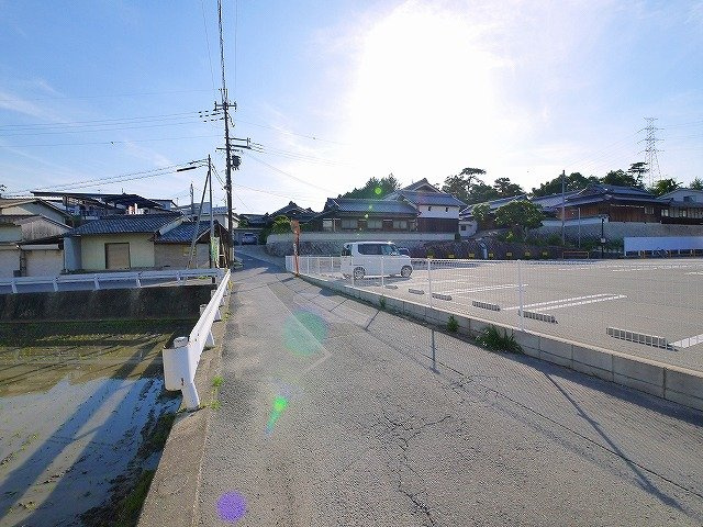 池田様倉庫付事務所の周辺