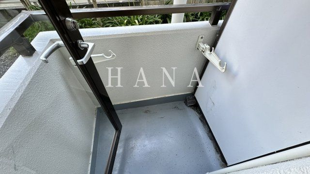 雅ビルのバルコニー|※反転タイプの参考写真です