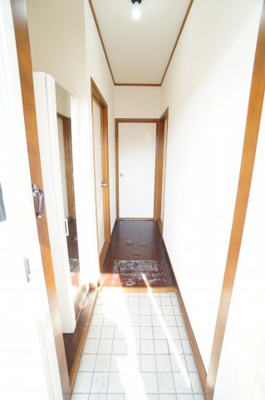 【玄関】 | ツインスターⅡ | ※同物件・反転タイプの写真です。