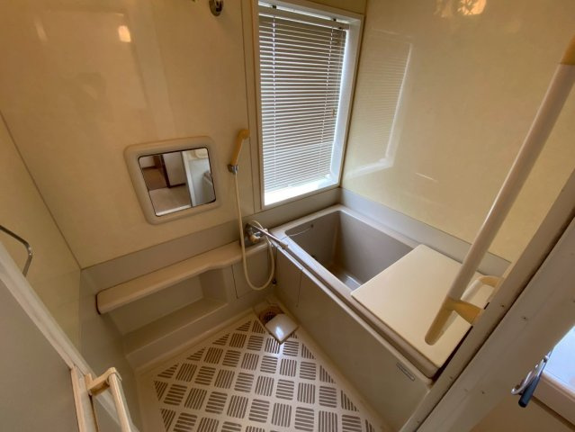 佐倉市王子台６丁目　中古戸建の浴室