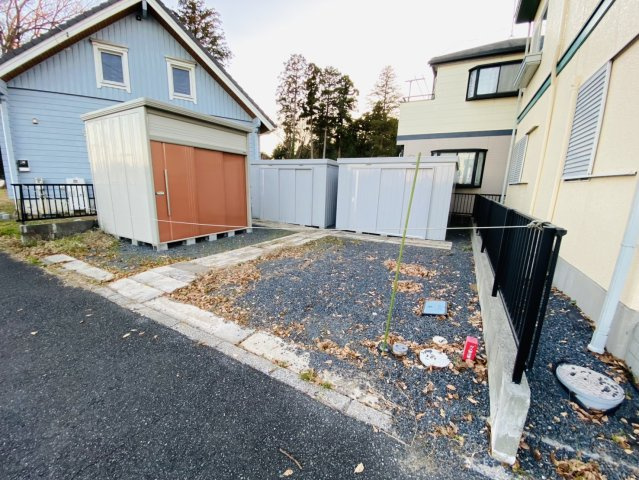 佐倉市王子台６丁目　中古戸建の駐車場