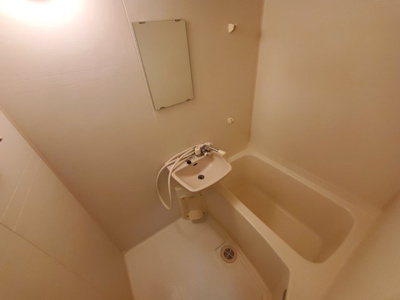 【浴室】 | ラ・フーシュウ | きれいなお風呂です