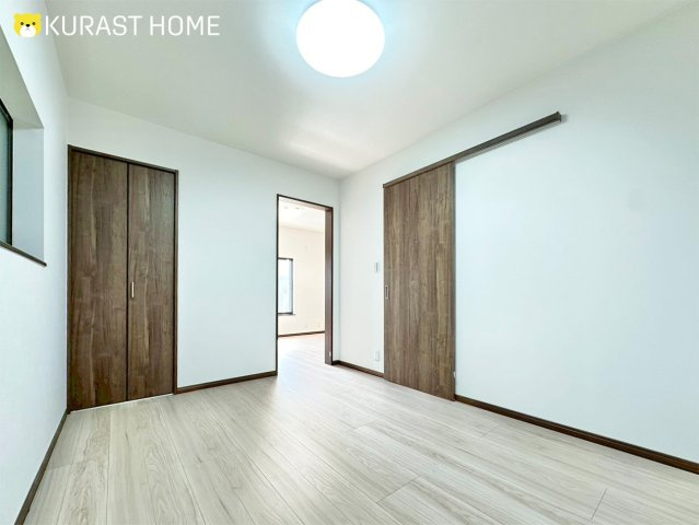 京都市伏見区久我石原町　中古戸建の洋室