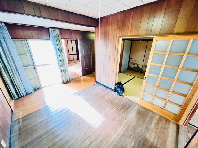 刈谷市泉田町貸店舗の内装